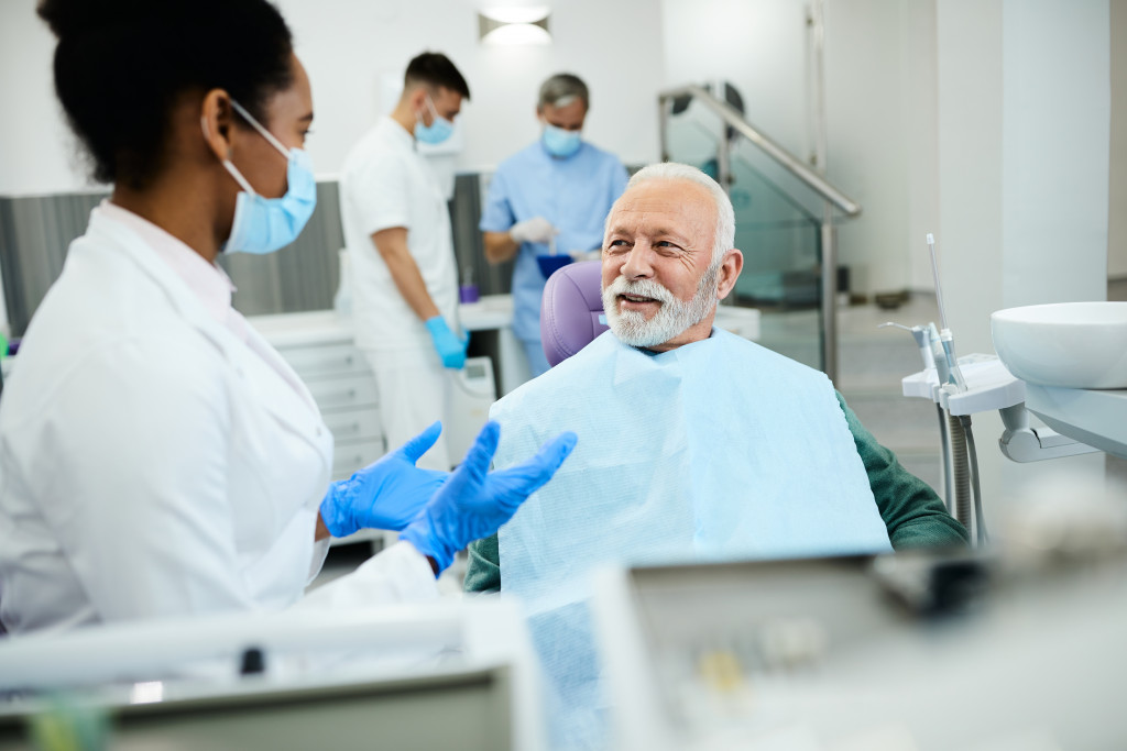 A patient talking to his dentist